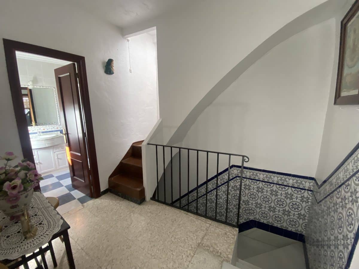 4 soveværelse Byhus til salg i Olvera - € 89.500 (Ref: 8530882)