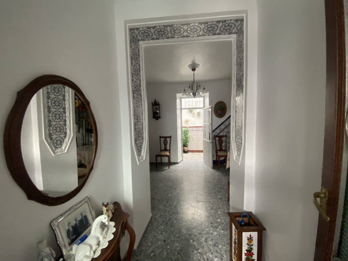 4 soveværelse Byhus til salg i Olvera - € 89.500 (Ref: 8530882)