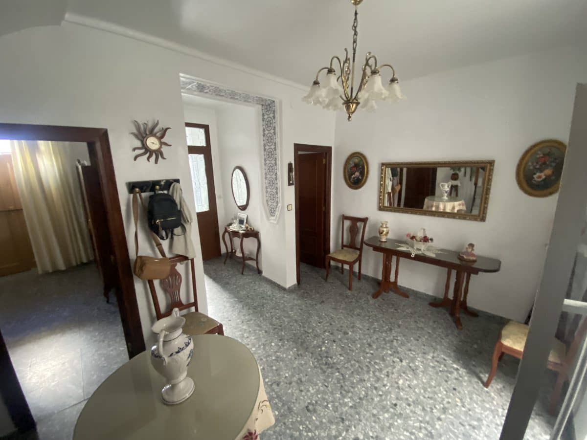 4 soveværelse Byhus til salg i Olvera - € 89.500 (Ref: 8530882)