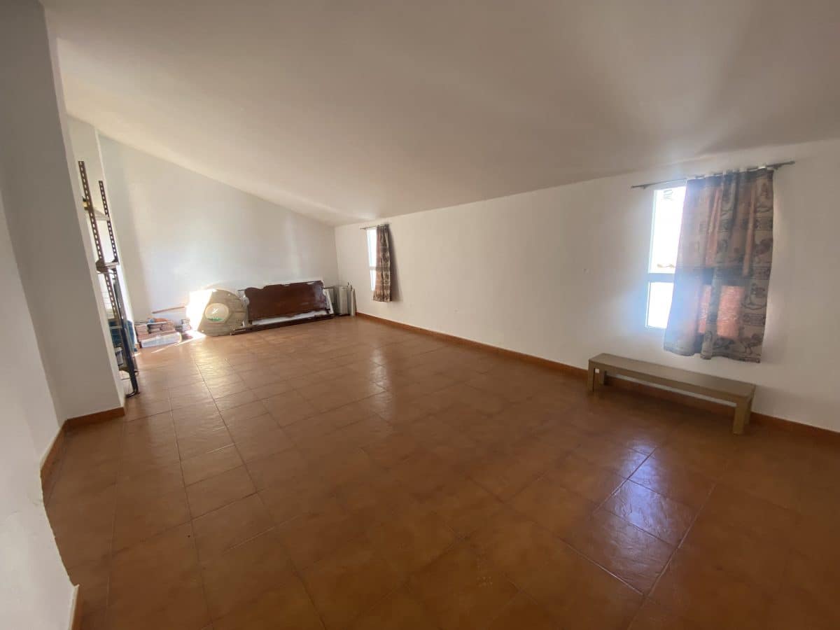 4 soveværelse Byhus til salg i Olvera - € 89.500 (Ref: 8530882)