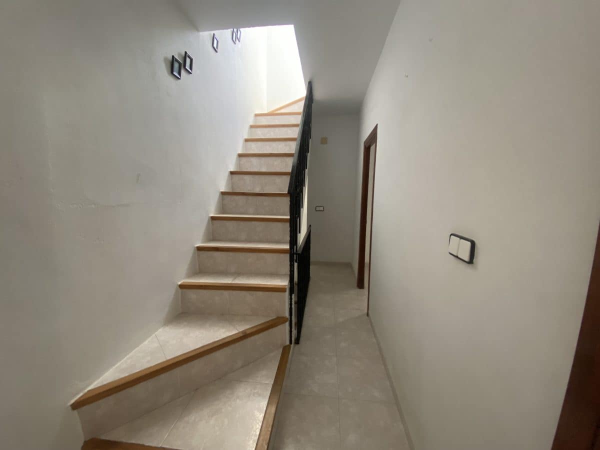 3 soverom Hus til salgs i Olvera - € 57 000 (Ref: 8560740)