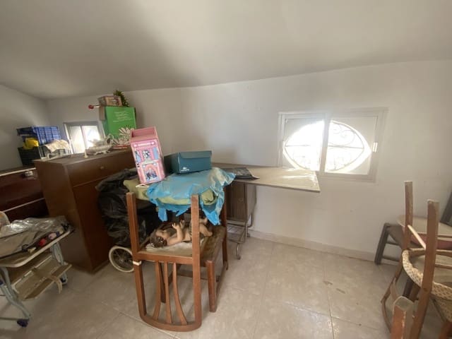 3 makuuhuone Omakotitalo myytävänä paikassa Olvera - 57 000 € (Ref: 8560740)