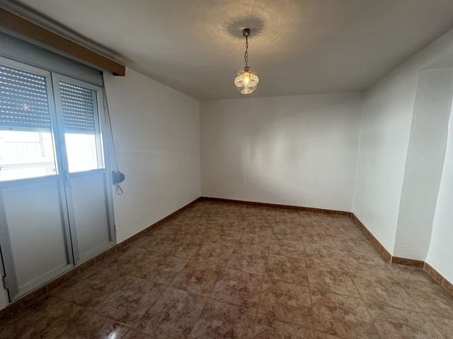 4 sovrum Hus till salu i Pruna - 79 500 € (Ref: 8605402)