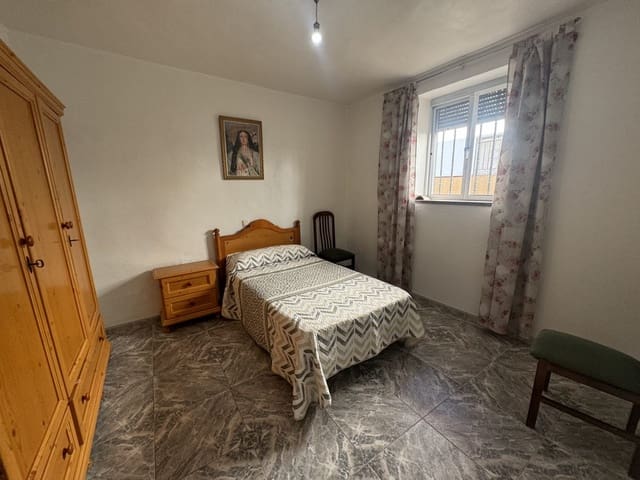 4 sovrum Hus till salu i Pruna - 79 500 € (Ref: 8605402)