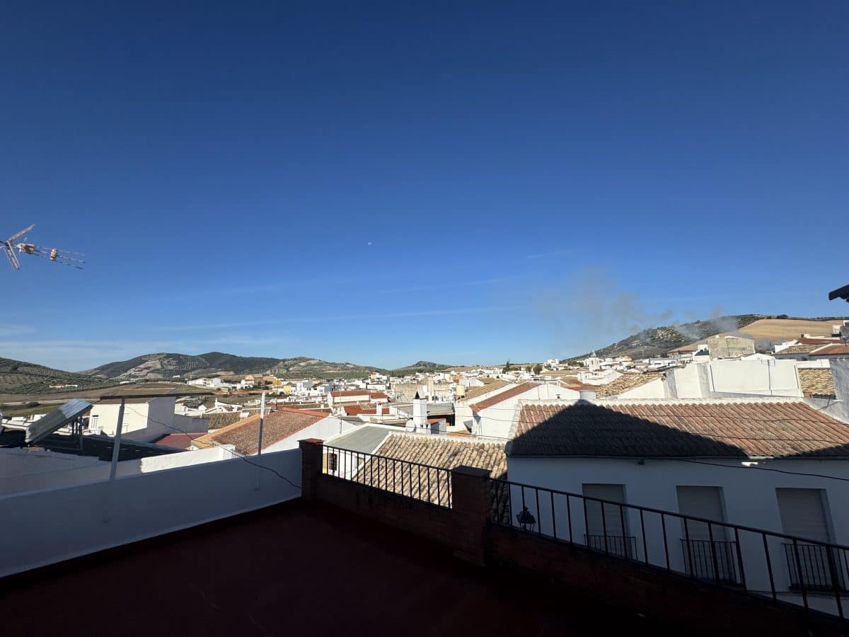 6 soverom Hus til salgs i Pruna - € 85 000 (Ref: 8693225)