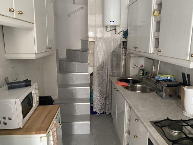 Casa in vendita in Olvera - 32.000 € (Rif: 8810803)