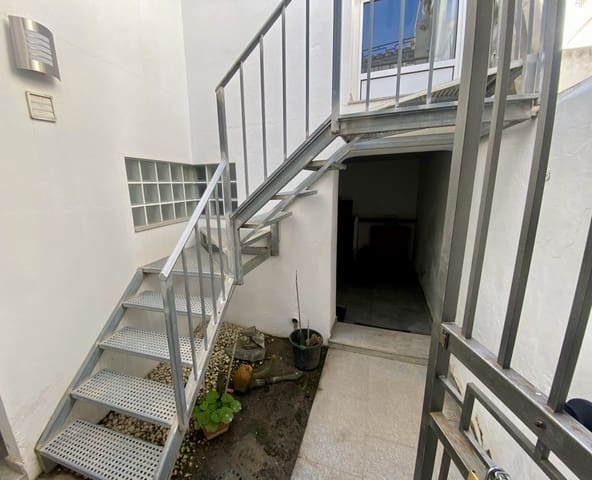 3 quarto Casa em Banda para venda em Olvera - 105 000 € (Ref: 8823899)