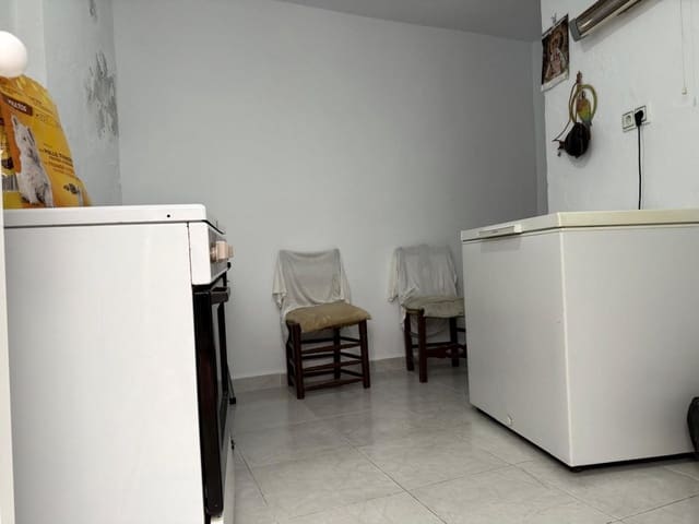 4 slaapkamer Huis te koop in Olvera - € 95.000 (Ref: 8848145)