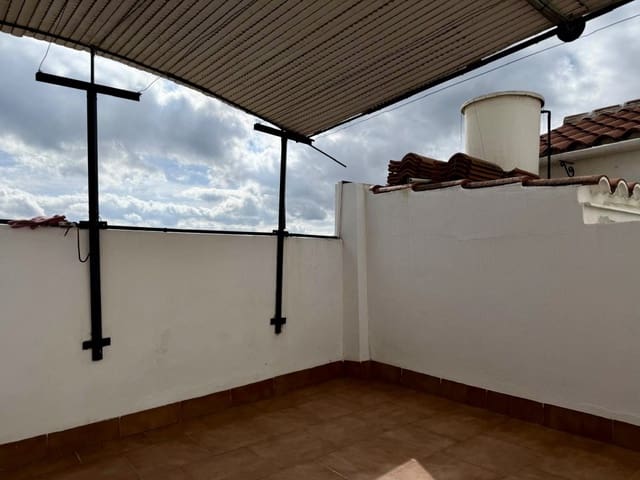 4 quarto Casa em Banda para venda em Olvera - 95 000 € (Ref: 8848145)
