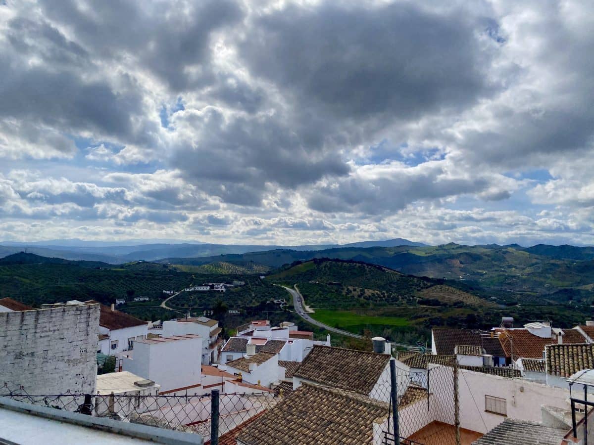 4 bedroom Townhouse for sale in Olvera - € 95,000 (Ref: 8848145)