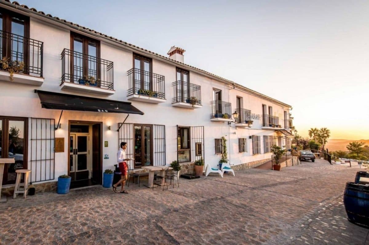 9 soveværelse Hotel til salg i Zahara de la Sierra - € 1.200.000 (Ref: 8880885)