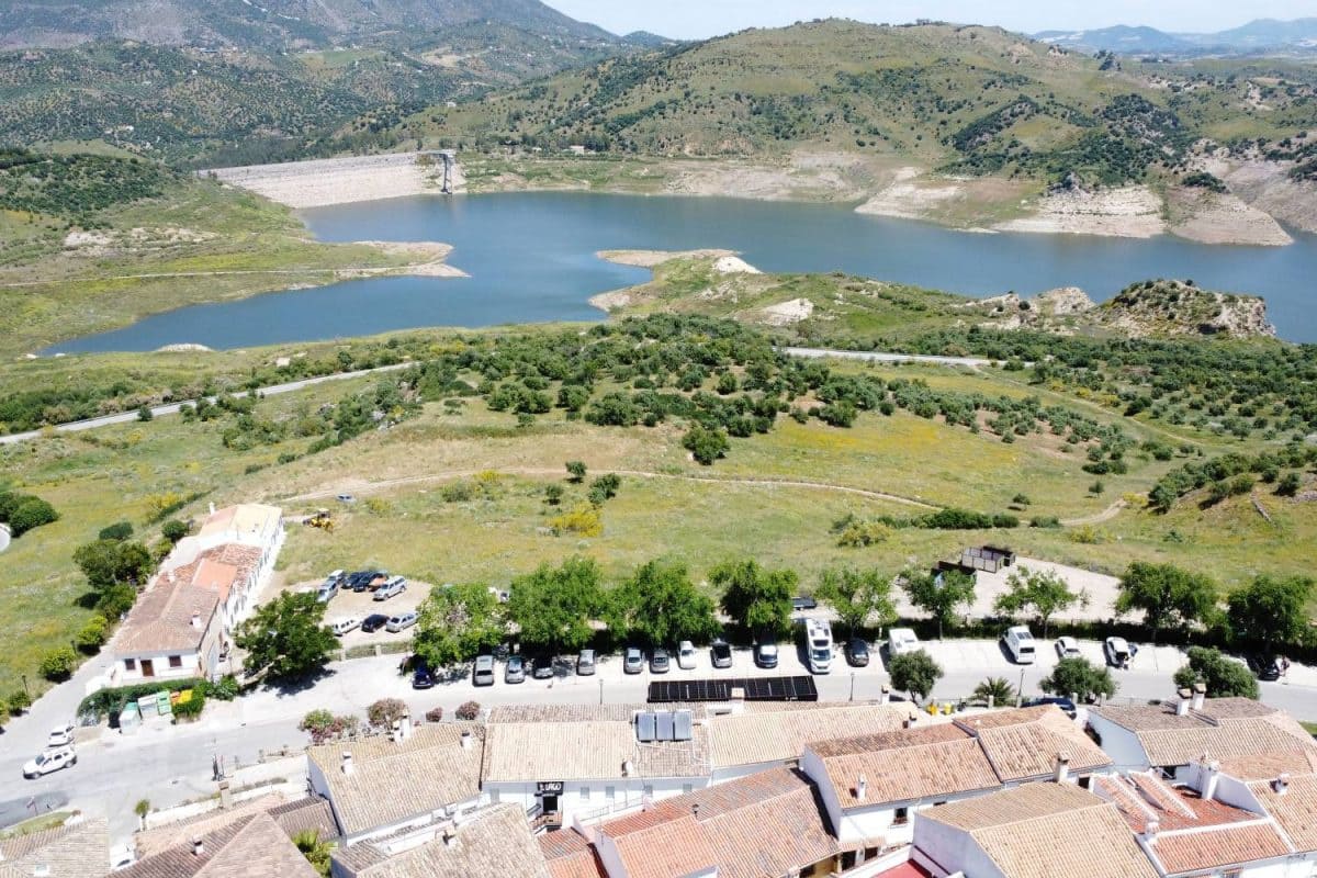 9 soveværelse Hotel til salg i Zahara de la Sierra - € 1.200.000 (Ref: 8880885)