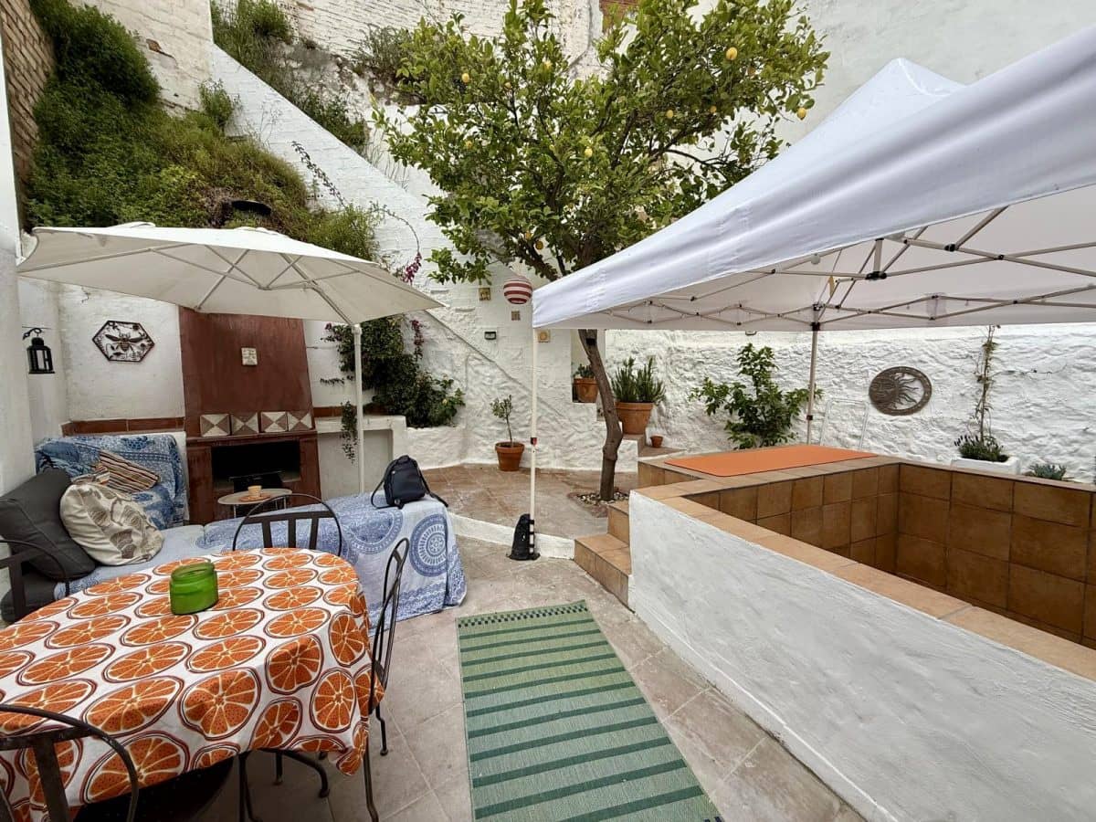 3 soverom Hus til salgs i Olvera - € 88 000 (Ref: 8981421)