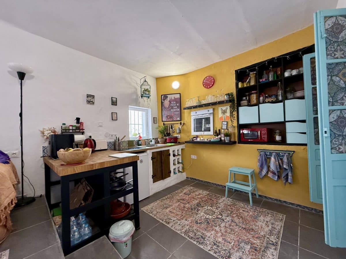 3 soverom Hus til salgs i Olvera - € 88 000 (Ref: 8981421)