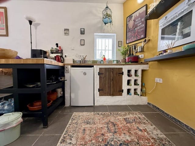 3 bedroom Townhouse for sale in Olvera - € 88,000 (Ref: 8981421)