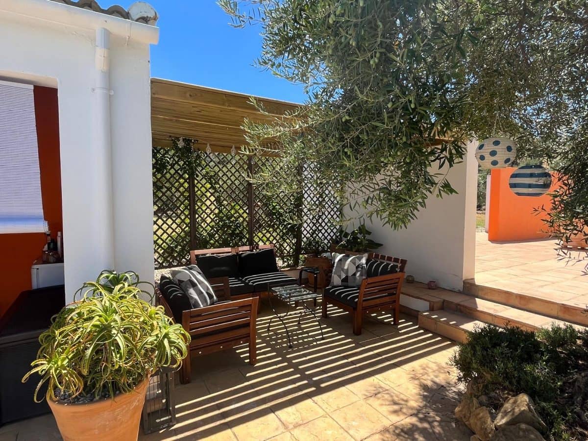 2 soveværelse Finca/Landehus til salg i Algodonales med swimmingpool - € 395.000 (Ref: 9000612)