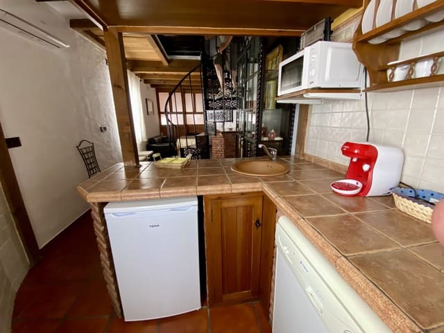 3 soveværelse Byhus til salg i Zahara de la Sierra - € 120.000 (Ref: 9146289)