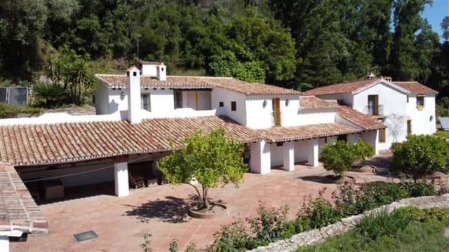 10 bedroom Finca/Country House for sale in Gaucín with pool - € 2,800,000 (Ref: 9254234)