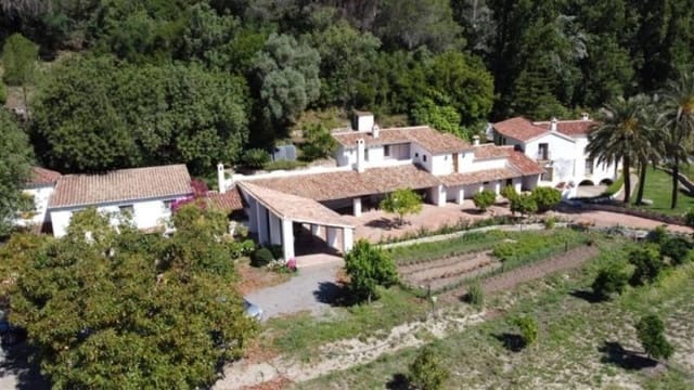 10 bedroom Finca/Country House for sale in Gaucín with pool - € 2,800,000 (Ref: 9254234)