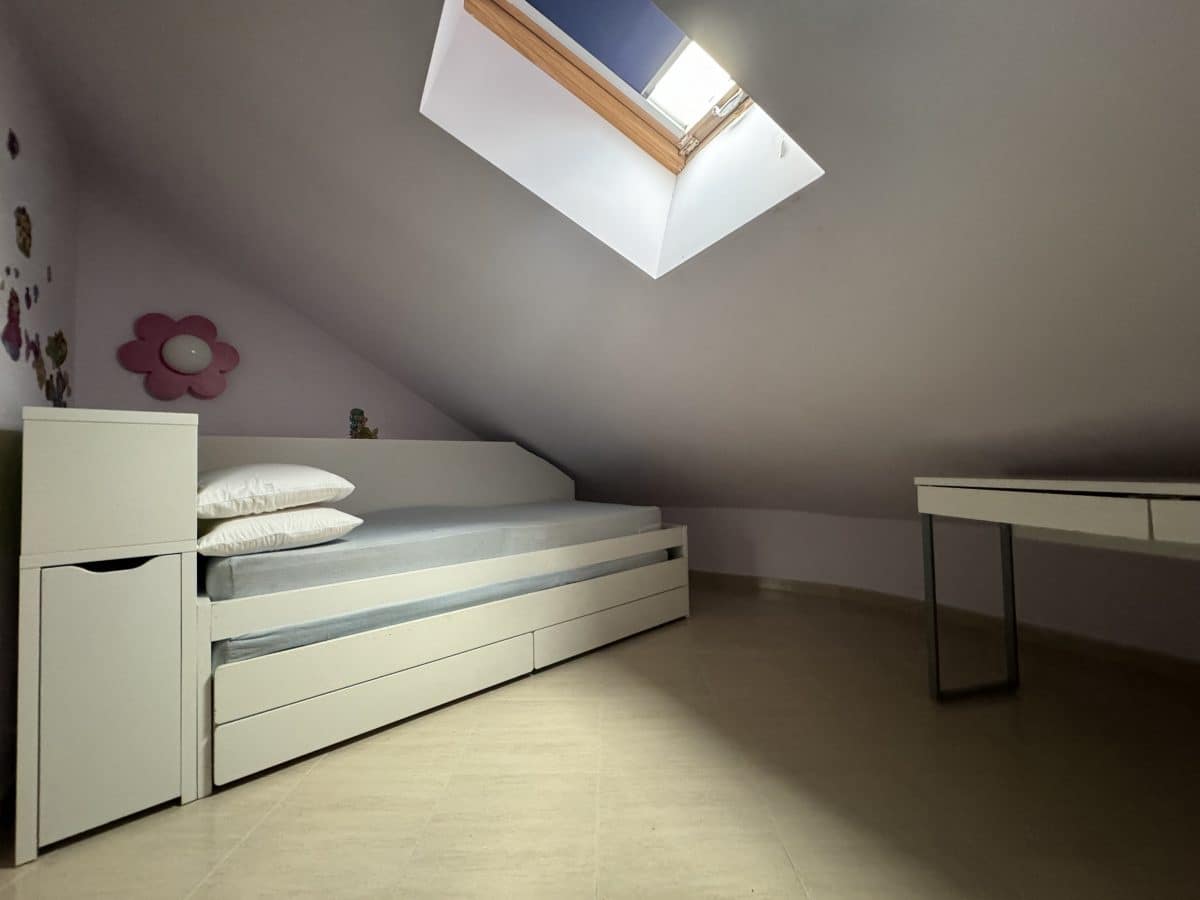 2 bedroom Townhouse for sale in Olvera - € 59,000 (Ref: 9274660)