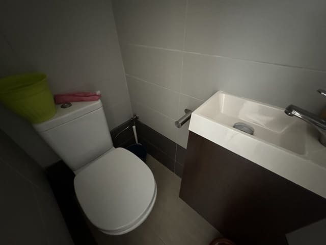 2 bedroom Townhouse for sale in Olvera - € 59,000 (Ref: 9274660)