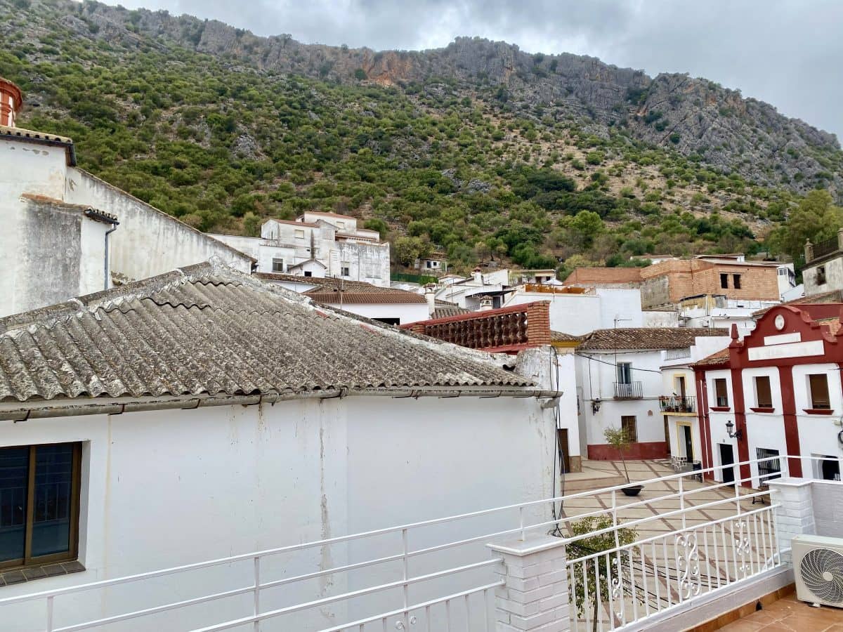 3 chambre Maison de Ville à vendre à Benaojan - 125 000 € (Ref: 9314604)