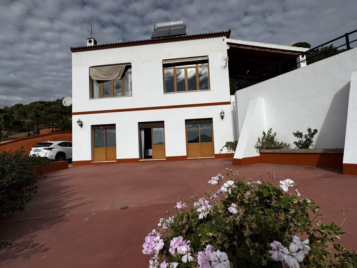 4 soveværelse Finca/Landehus til salg i El Gastor - € 430.000 (Ref: 9319838)