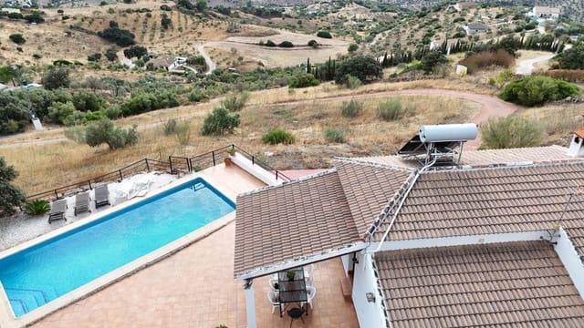 4 bedroom Finca/Country House for sale in El Gastor - € 430,000 (Ref: 9319838)