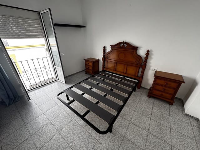 3 soveværelse Byhus til salg i Olvera - € 47.000 (Ref: 9325433)