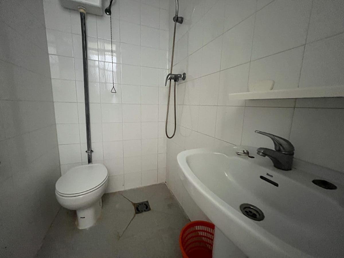 2 bedroom Townhouse for sale in Olvera - € 42,000 (Ref: 9356529)