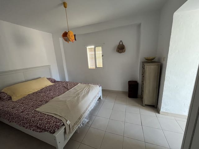 2 quarto Casa em Banda para venda em Olvera - 42 000 € (Ref: 9356529)