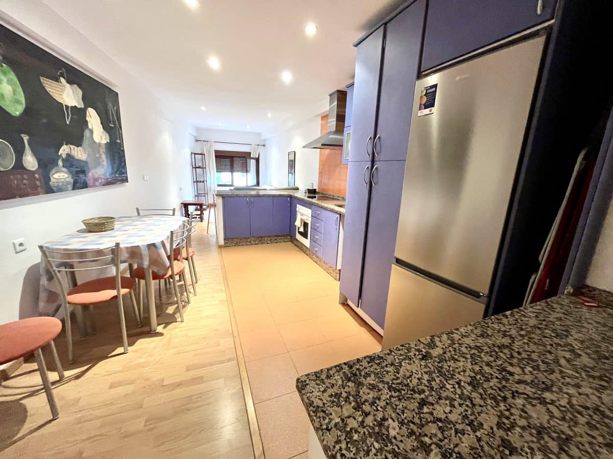 Apartment for sale in Olvera - € 50,000 (Ref: 9460592)