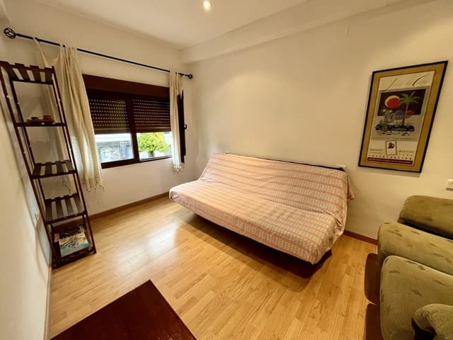 Apartment for sale in Olvera - € 50,000 (Ref: 9460592)