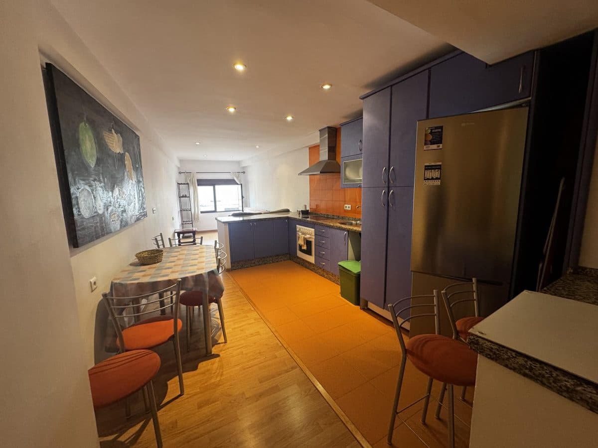 Apartment for sale in Olvera - € 50,000 (Ref: 9460592)