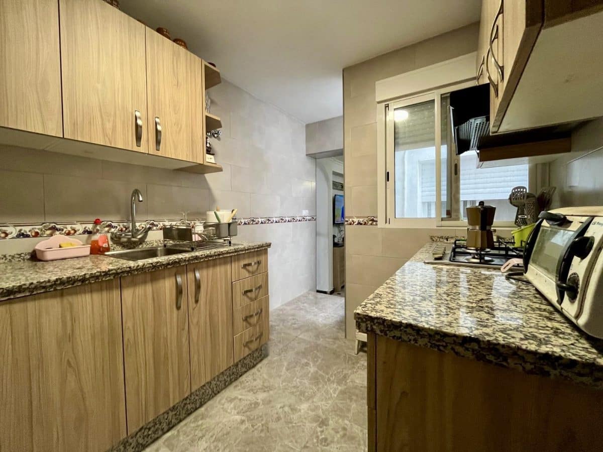 4 bedroom Townhouse for sale in Algodonales - € 132,000 (Ref: 9460592)