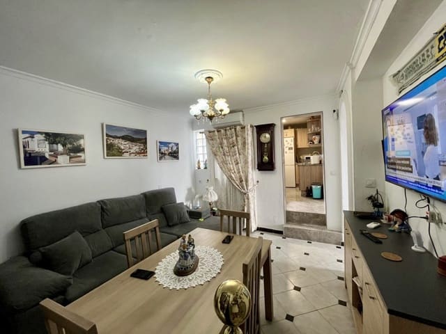 4 bedroom Townhouse for sale in Algodonales - € 132,000 (Ref: 9460592)