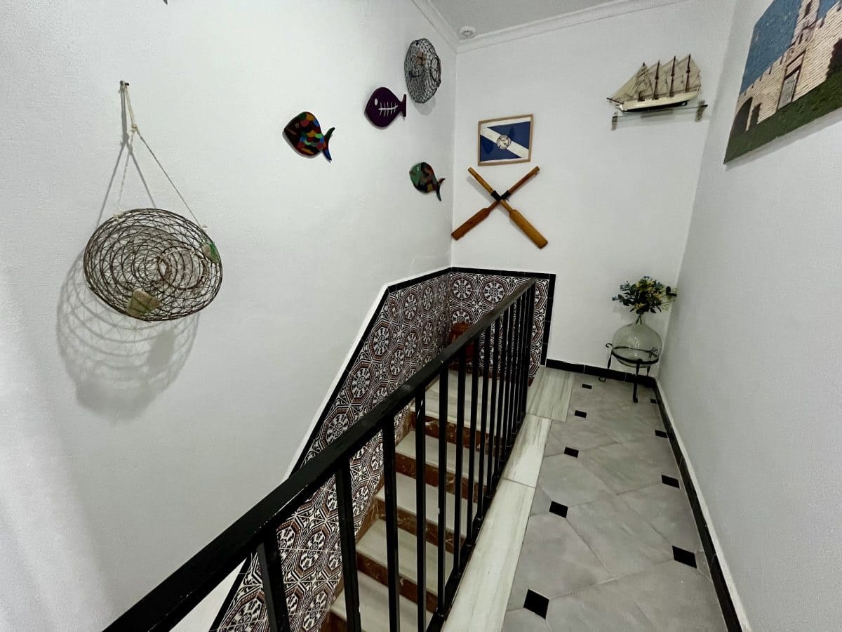4 bedroom Townhouse for sale in Algodonales - € 132,000 (Ref: 9460592)