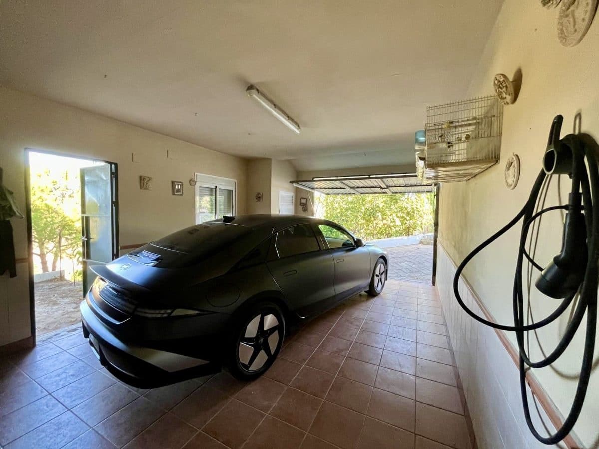 3 sypialnia Willa na sprzedaż w Olvera z basenem garażem - 330 000 € (Ref: 9506420)