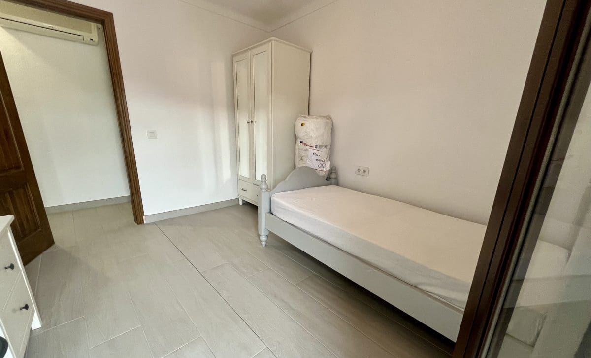 3 bedroom Townhouse for sale in Montecorto - € 115,000 (Ref: 9511126)