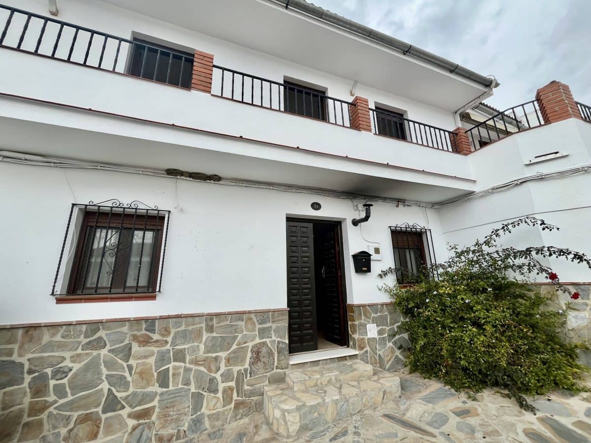 3 bedroom Townhouse for sale in Montecorto - € 115,000 (Ref: 9511126)