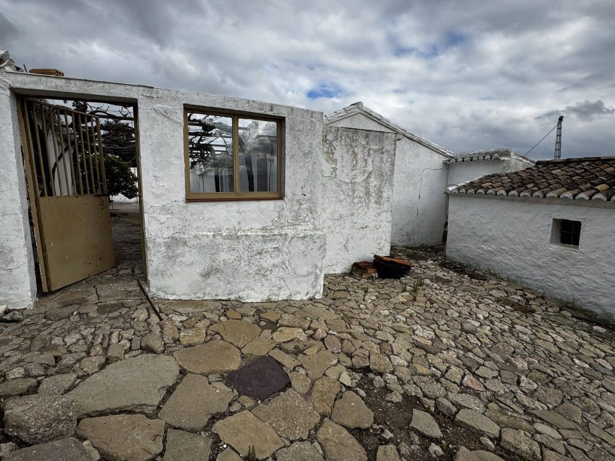 4 chambre Finca/Maison de Campagne à vendre à Montecorto - 599 999 € (Ref: 9517861)