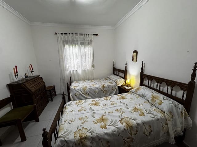 Chalet de 4 habitaciones en Olvera en venta con piscina - 599.000 € (Ref: 9517862)