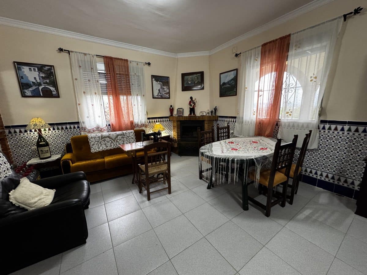 4 quarto Moradia para venda em Olvera com piscina - 599 000 € (Ref: 9517862)