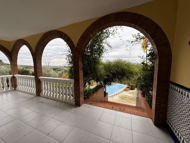 4 quarto Moradia para venda em Olvera com piscina - 599 000 € (Ref: 9517862)