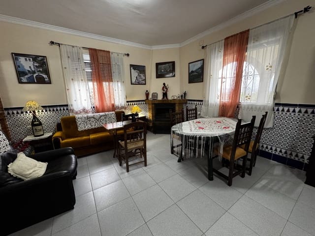 4 quarto Moradia para venda em Olvera com piscina - 599 000 € (Ref: 9517862)