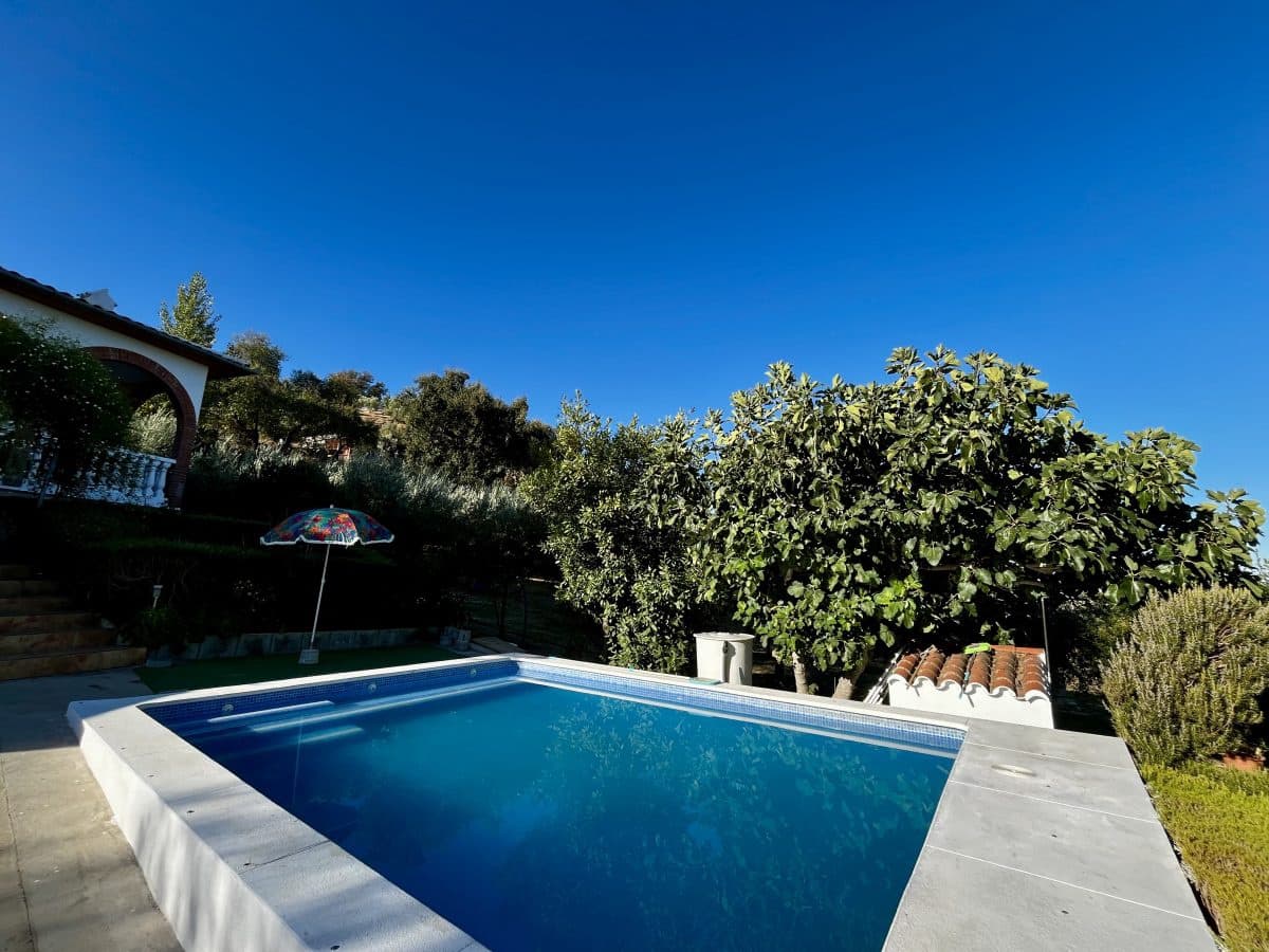 4 quarto Moradia para venda em Olvera com piscina - 380 000 € (Ref: 9517862)
