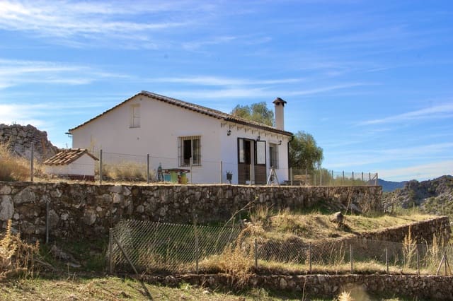 6 bedroom Villa for sale in Benaocaz - € 615,000 (Ref: 9669093)