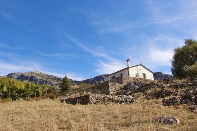 3 chambre Finca/Maison de Campagne à vendre à Benaocaz - 255 000 € (Ref: 9669094)