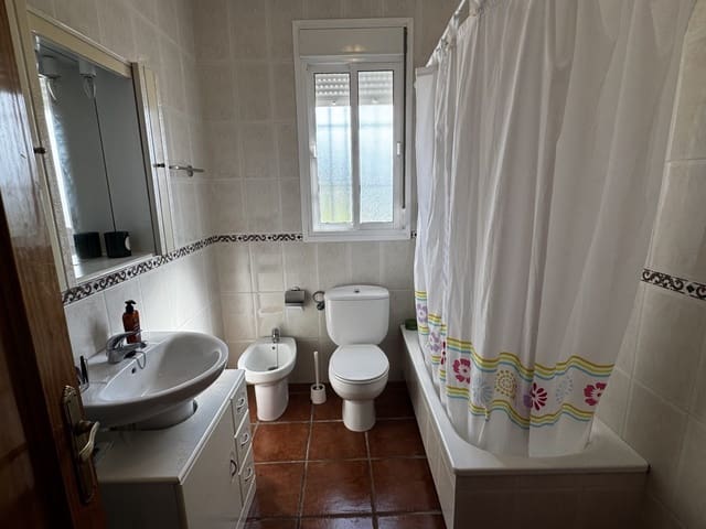 3 sypialnia Finka/Dom wiejski na sprzedaż w Benaocaz - 255 000 € (Ref: 9669094)