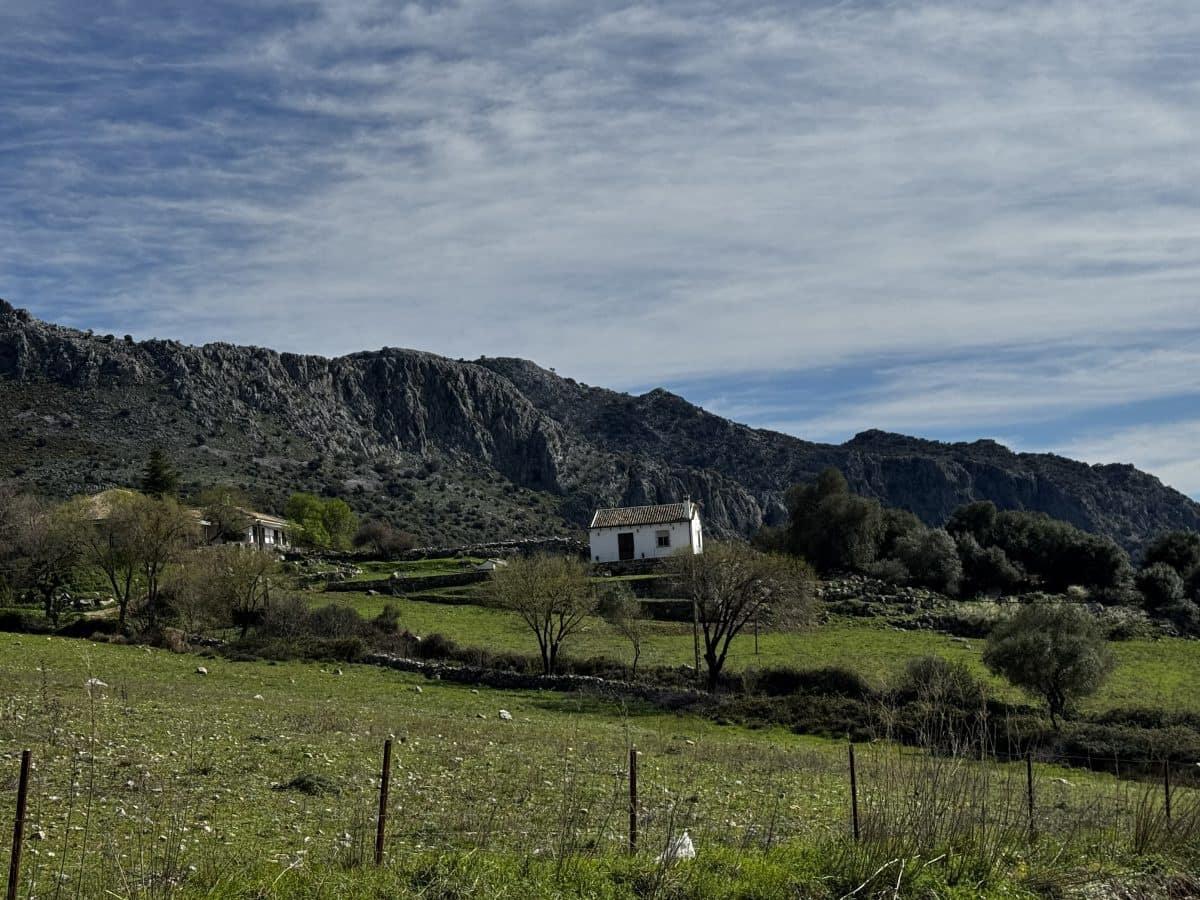 3 bedroom Finca/Country House for sale in Benaocaz - € 255,000 (Ref: 9669094)